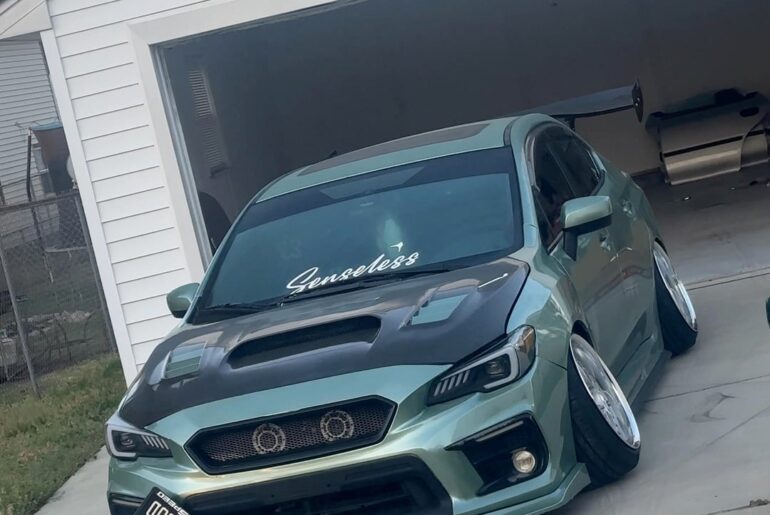 Horrible horrible wobble like wheel gonna fall off