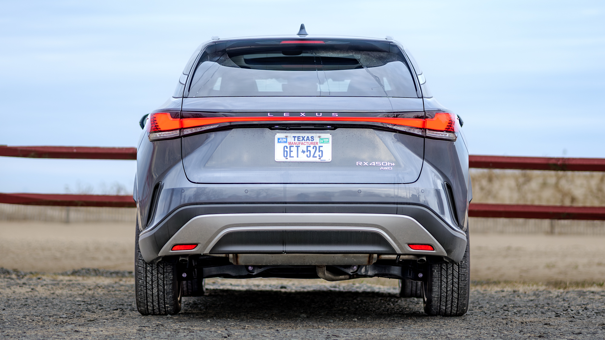 2026 Lexus RX 450h+ review.