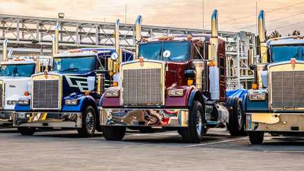 kenworth-w900-lineup