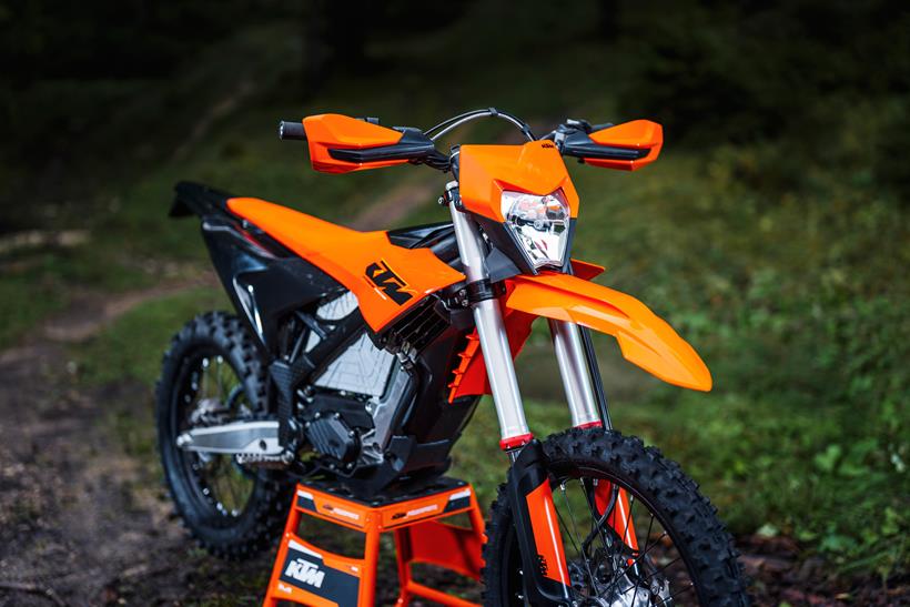 KTM Freeride E front three-quarter view
