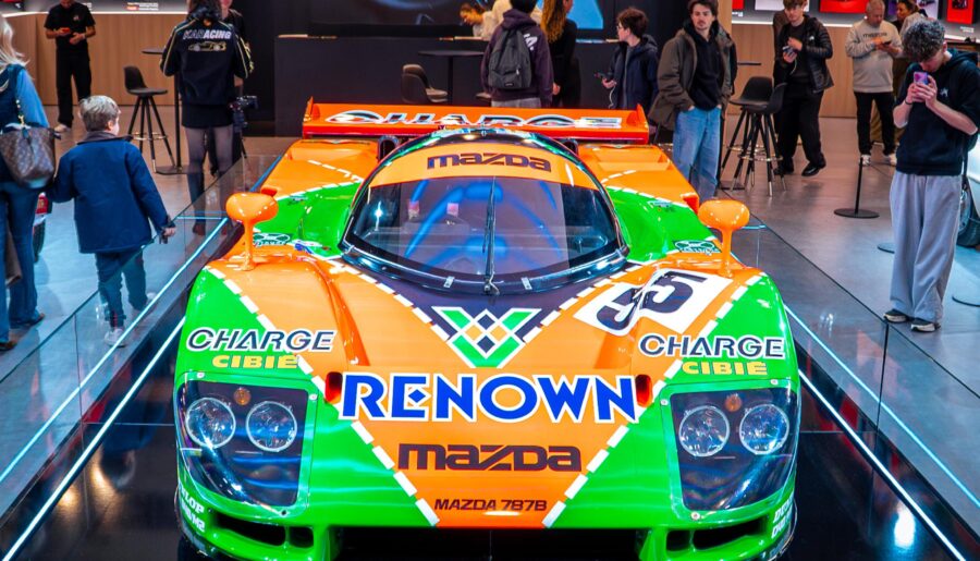 Mazda 787B [2216×2770]