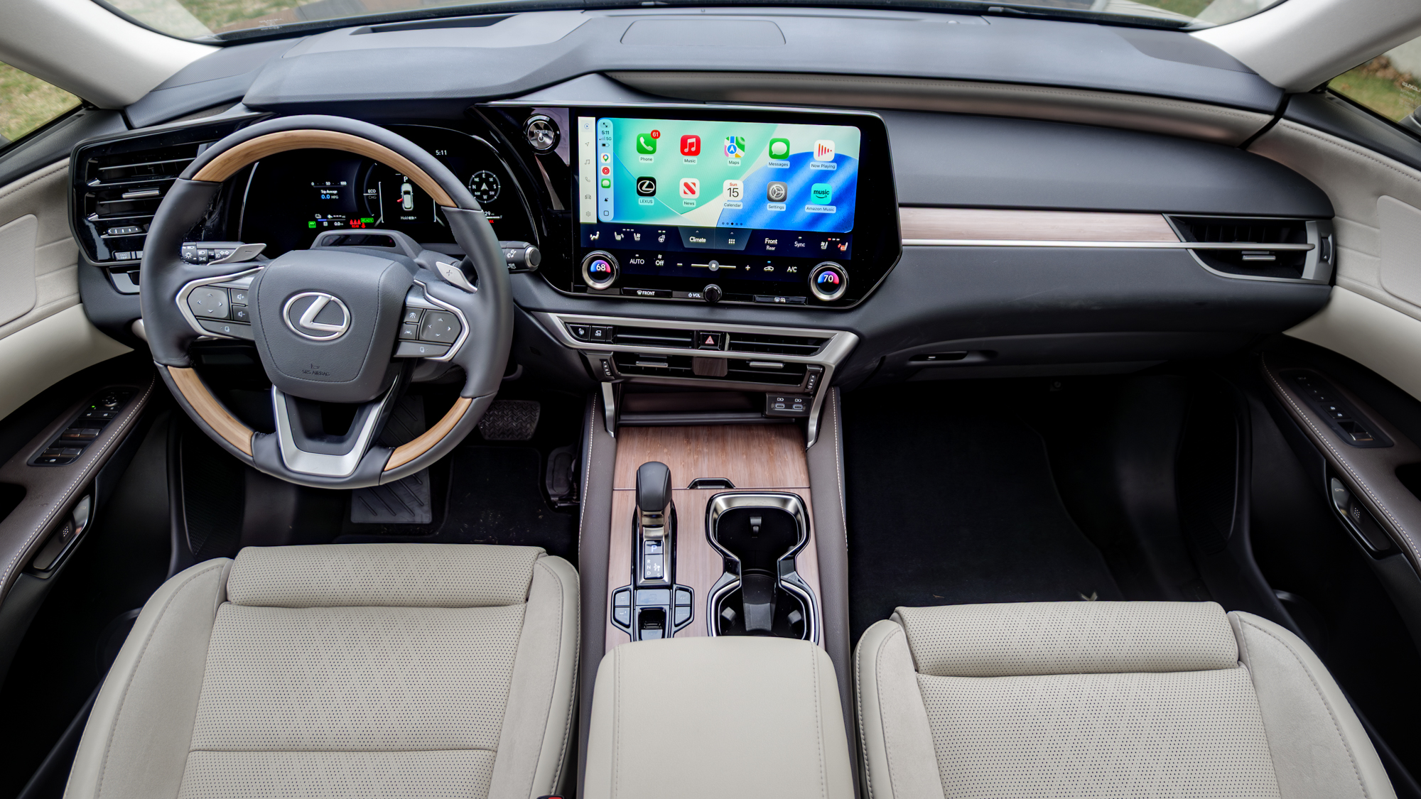 2026 Lexus RX 450h+ review.