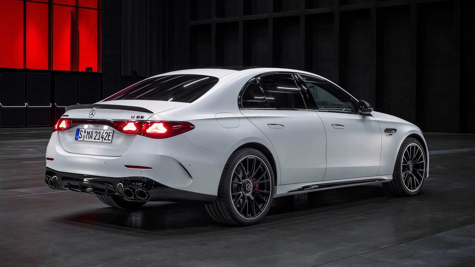 2025 Mercedes AMG E53 Hybrid