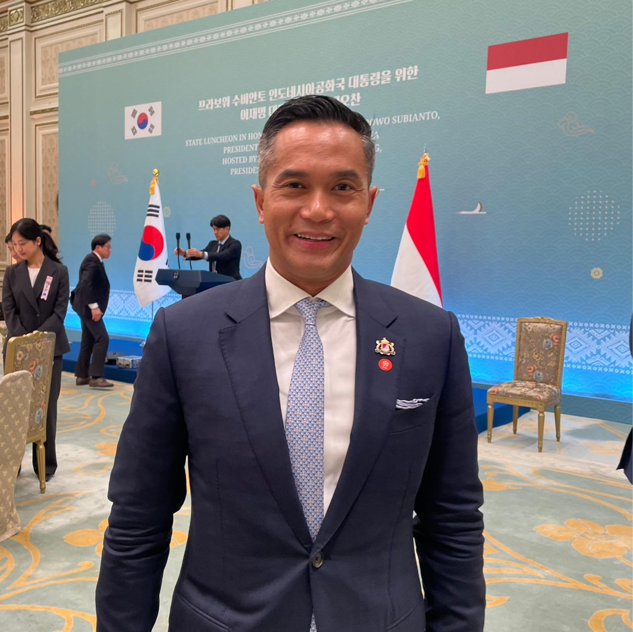 Anindya Novyan Bakrie, CEO of Bakrie & Brothers and chair of the Indonesian Chamber of Commerce and Industry, poses for a photo during a state luncheon hosted by President Lee Jae Myung in honor of Indonesian President Prabowo Subianto at Cheong Wa Dae on Wednesday. (Kadin)