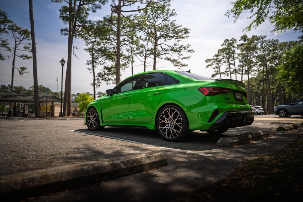Audi RS3 [6000x4000]