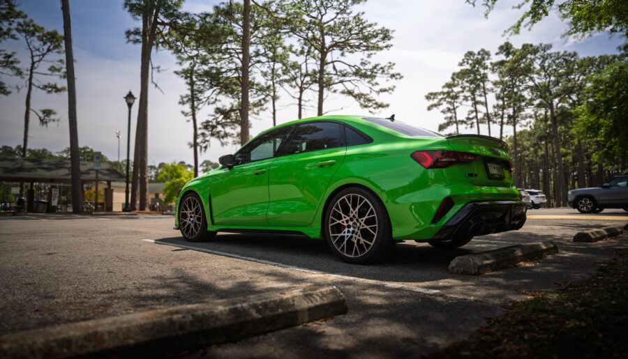 Audi RS3 [6000×4000]