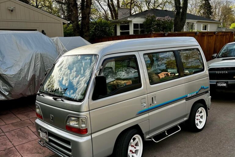 I love everything about this [Honda Street Racoon]  - spotted in Denver, CO