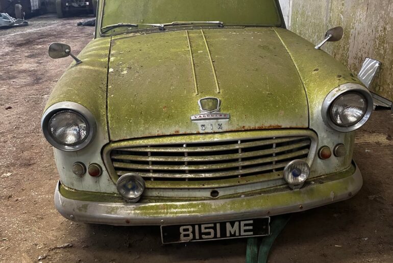 1860 Triumph Standard Vanguard Six