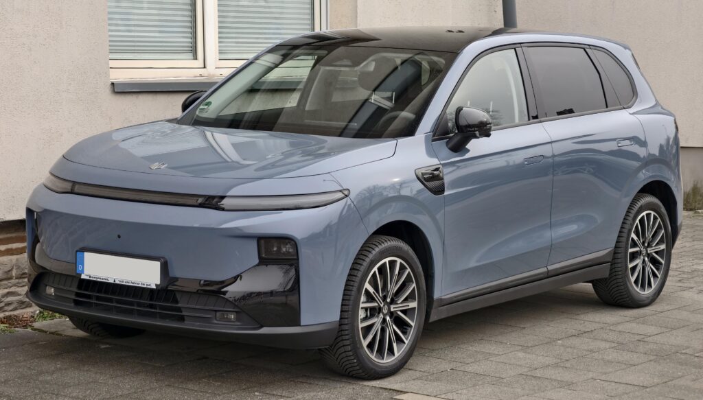 Leapmotor B10. the official suv of....