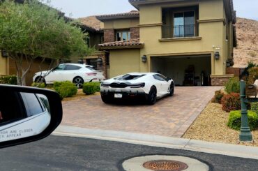 First time seeing one in person [Lamborghini Revuelto]