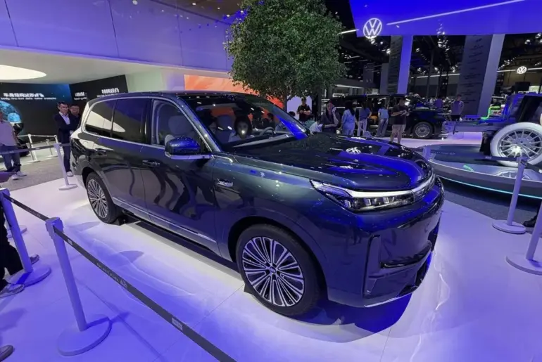 Geely Galaxy M9 PHEV crossover challenges US rivals in tests