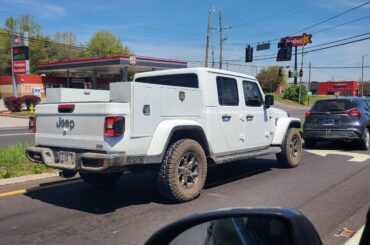 Jeep Galdiator work truck