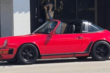 [Porsche 911 Targa]