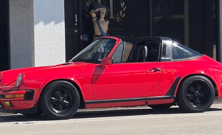 [Porsche 911 Targa]