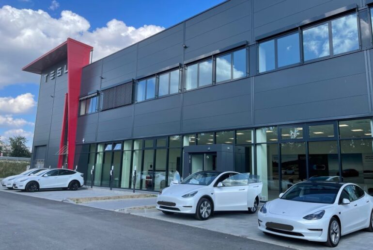 Tesla makes major rebound in European market with 4x in registrations