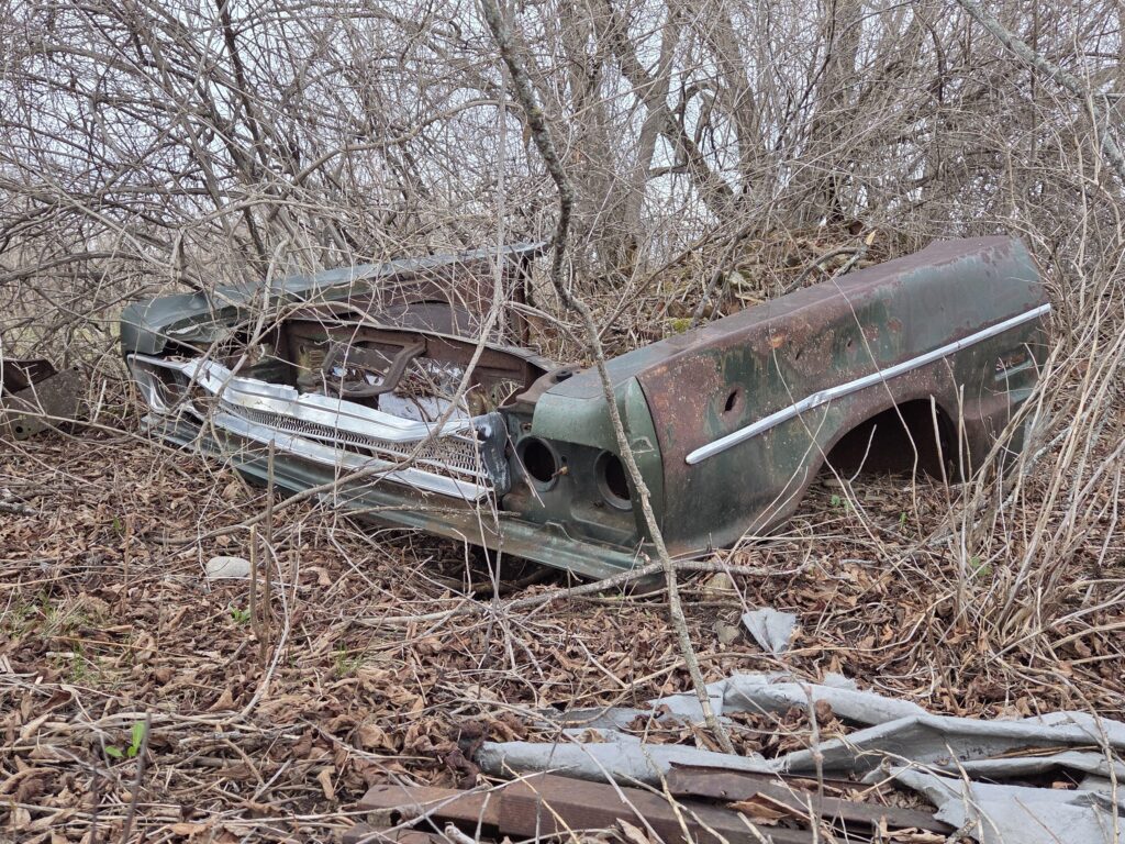 Found this front in the woods, any clues as to what model and year it could be?