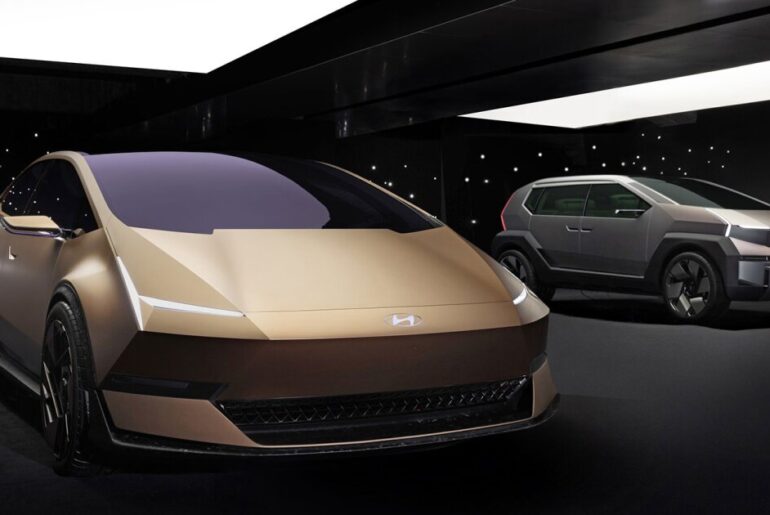 Hyundai Ioniq EV concepts debut in China