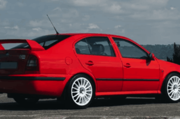 What do we think about the Skoda Octavia mk1 1.8T 20V 2004? I want it as my first car but I'm unsure (read body) (pic for refference, with an added WRX wing (pretty sure it's an WRX wing, feel free to correct that))