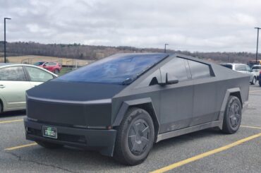 I had the misfortune of seeing a Cybertruck today