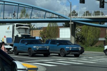 [Rivian R1S] and [Rivian R1T] side by side