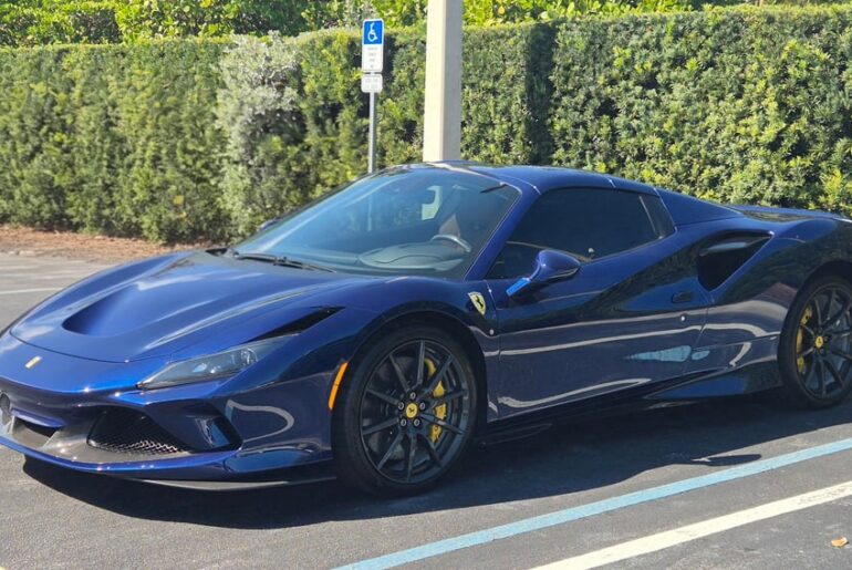 [Ferrari F8 Spider]