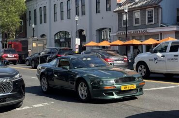 Beautiful 1995 [Aston Martin Vantage]