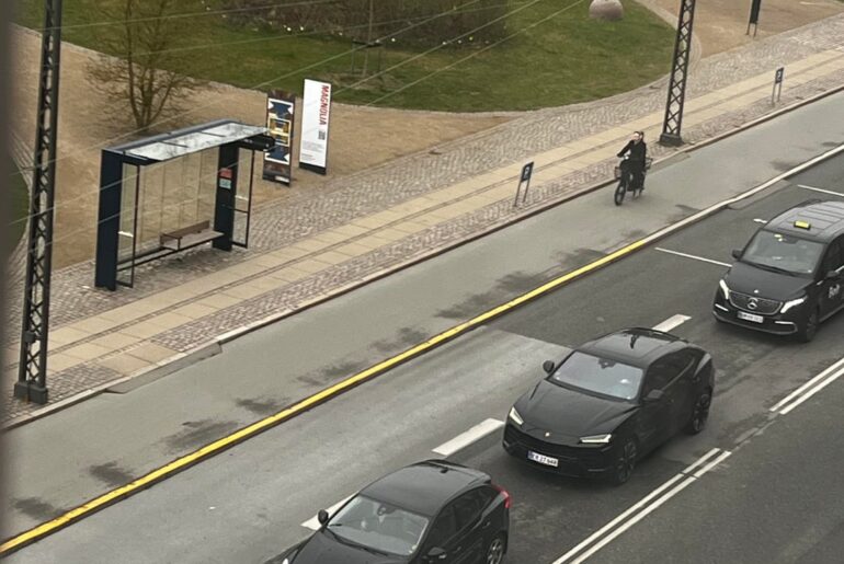 Just me or does the [Lamborghini Urus] fit in the “traffic” category, nothing about it stands out imo