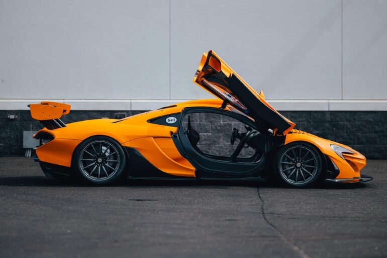 McLaren P1 GTR-18 Longtail in full papaya by Lazante [1440 x 1920]