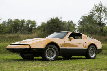 Bricklin SV-1: The official car of….