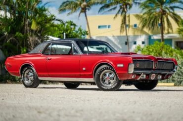 1968 Mercury Cougar XR7-G Hertz