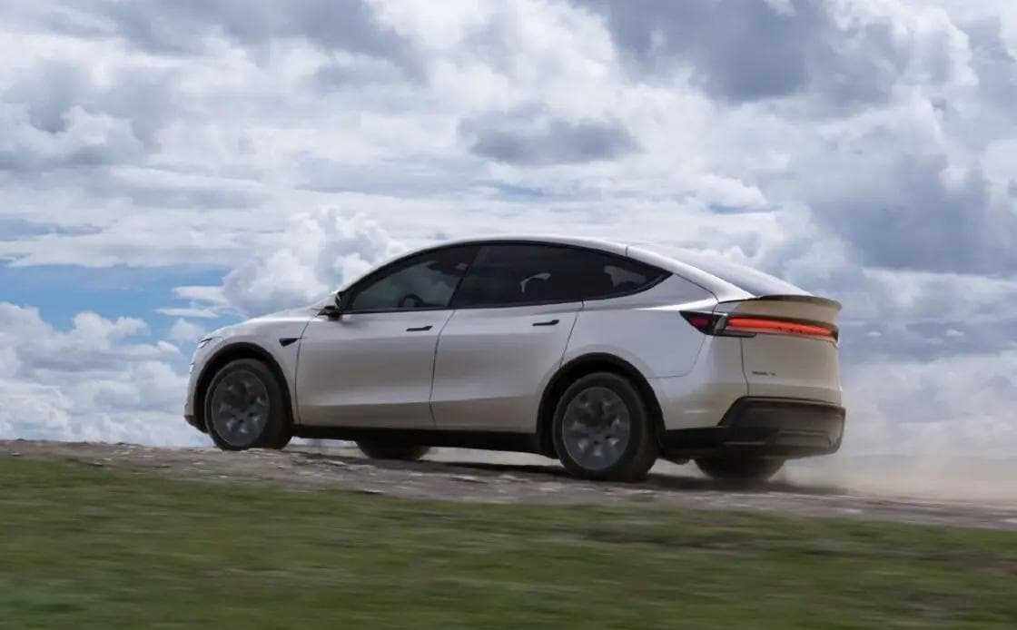 Tesla Model Y L