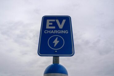 Why it’s an especially good time to buy an electric car – The Oakland Press