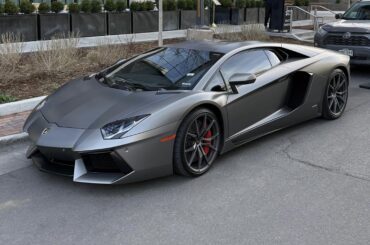 Lamborghini Aventador [3378x3378]