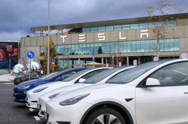 Tesla plans to invest millions in batteries, creating 1,500 new jobs