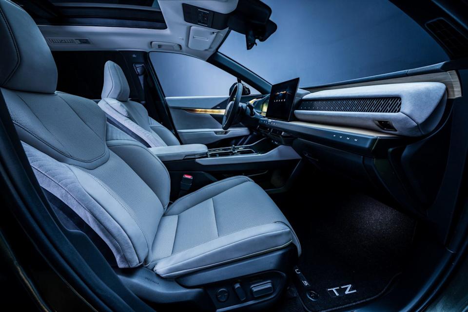 2027 lexus tz