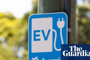 The global energy shock is driving people to EVs, solar and batteries. What renewables subsidies are available in Australia?