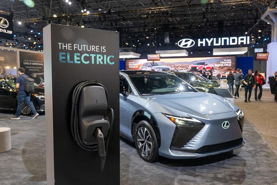 EV market gets a boost (Getty)
