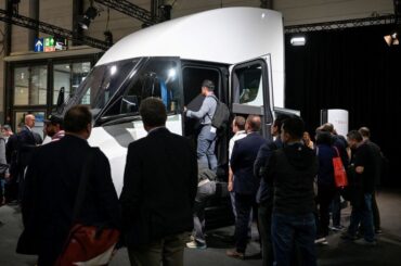 First Tesla Semi rolls off high volume production line