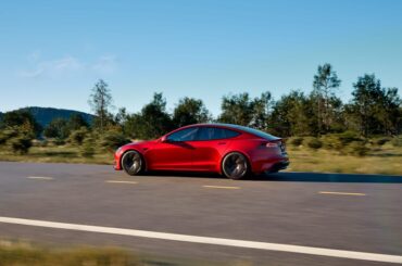 Tesla Builds Its Final Model S and Model X EVs