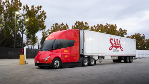Saia’s Tesla Semi Truck Pilot