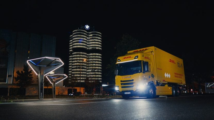 SCANIA HYBRID TRUCK WITH BMW RANGE EXTENDER TECH 2