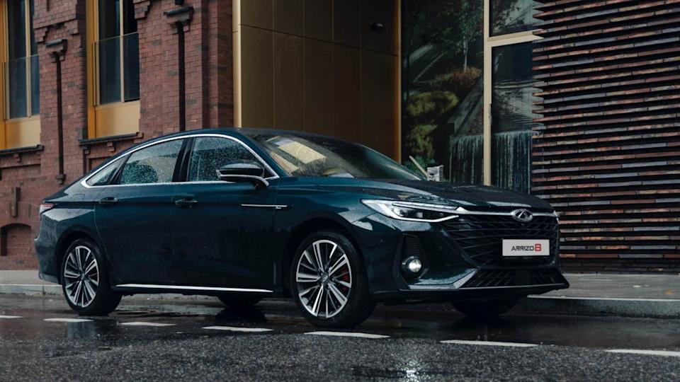 Chery Arrizo 8
