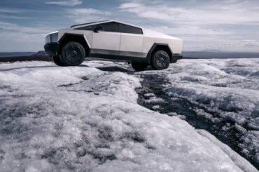 Brand-New Tesla Cybertruck Crashed After Steering Failure, Just Days After Delivery