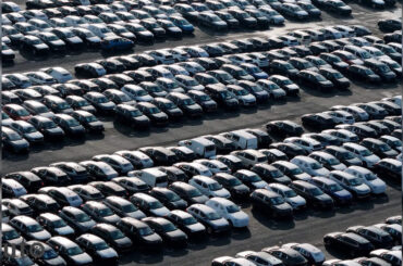 China's domestic car demand stays weak but exports strengthen, ETAuto