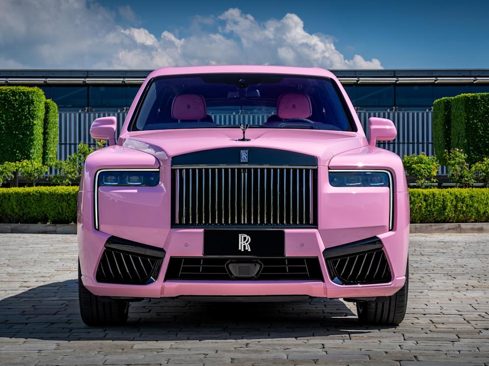 Rolls-Royce - PHOTO: The Rolls-Royce Cullinan Series II adds even more luxury and style compared to the first gen model.