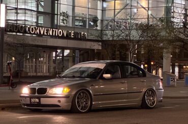 My E46 chillin downtown
