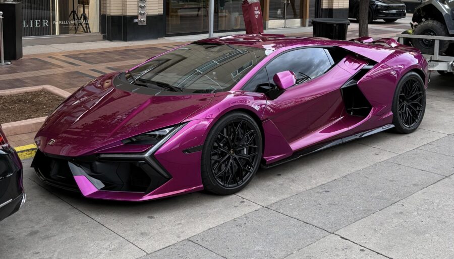 Lamborghini Revuelto [3373×3373]