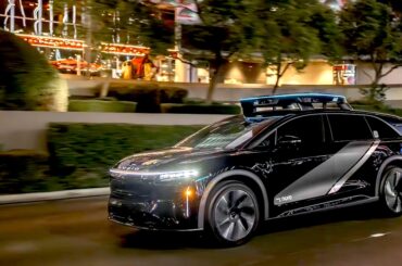lucid robotaxi