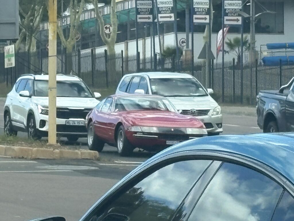 So happy to see a [Ferrari 365GTB/4 Daytona] on the road today. Been a while!