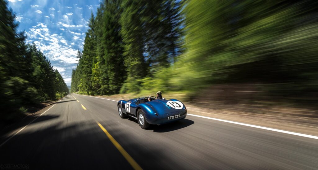 Still one of my favorite photos. Feels like a dream (and sounded like it, too). Jaguar C-Type [OC] [3840x2060]